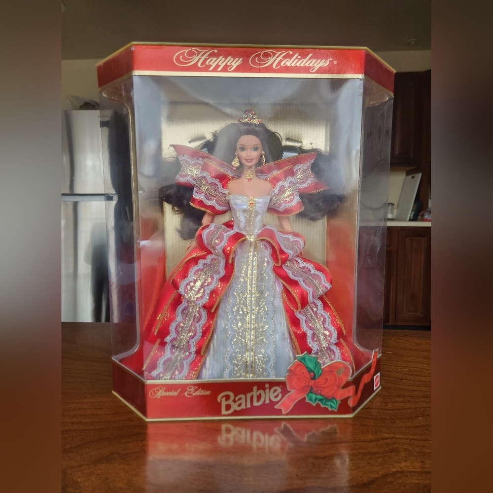 1997 Happy Holidays Barbie
